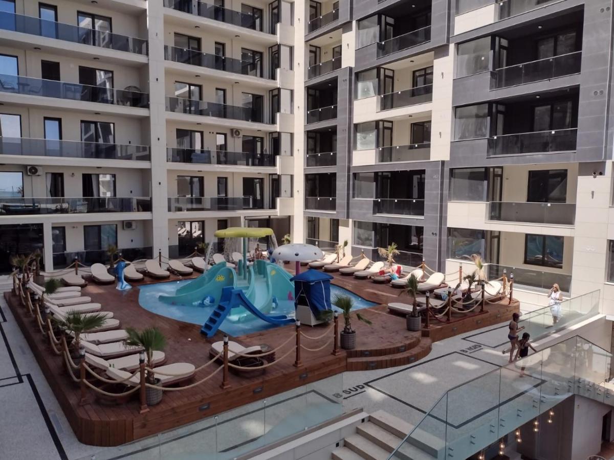 Ric Apartament Năvodari Kültér fotó